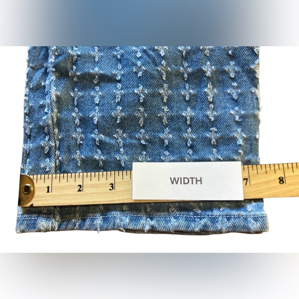PacSun High-Rise Patterned Blue Jeans - Picture 9 of 9